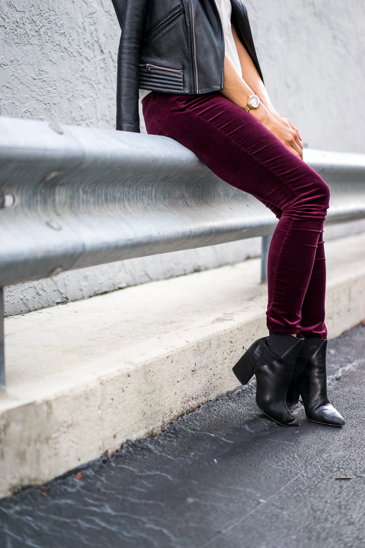 5 Ways To Style Spanx Velvet Leggings - Vidhya xo