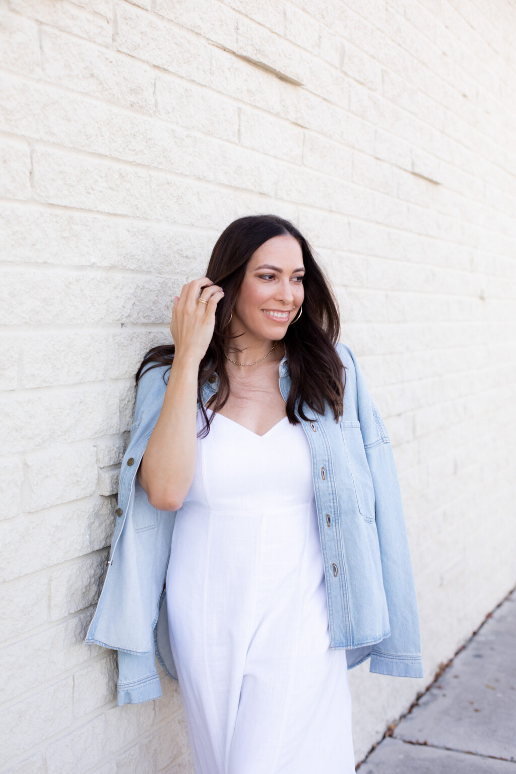 How To Style A White Jumpsuit For Spring And Summer   Express Spring Aglamlifestyle 3 1024x1536 